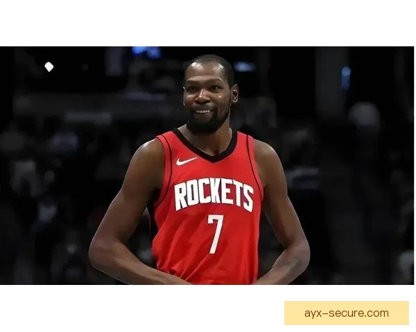 杜兰特25分6篮板终结老鹰11连胜 末节与队友热聊咧嘴大笑